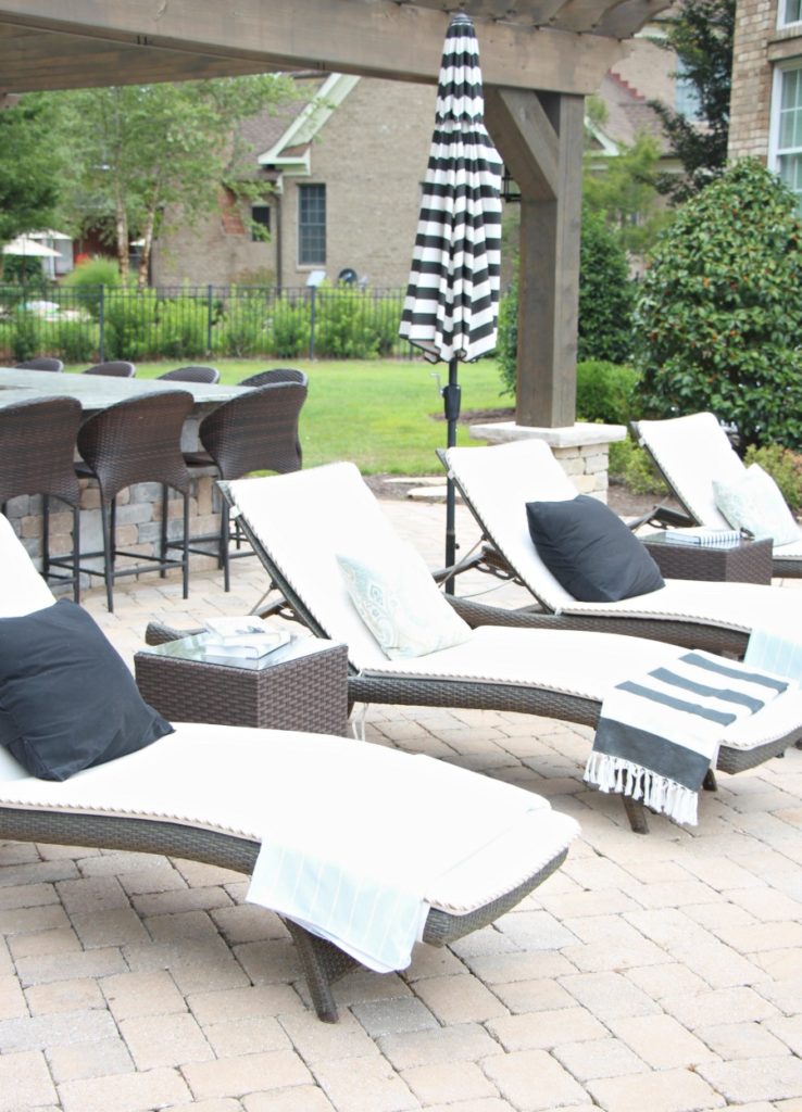 Use These amazing Fouta Towels by Crane and Canopy for around your pool. www.jennelyinteriors.com