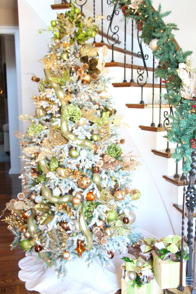 Green, gold and copper Christmas tree