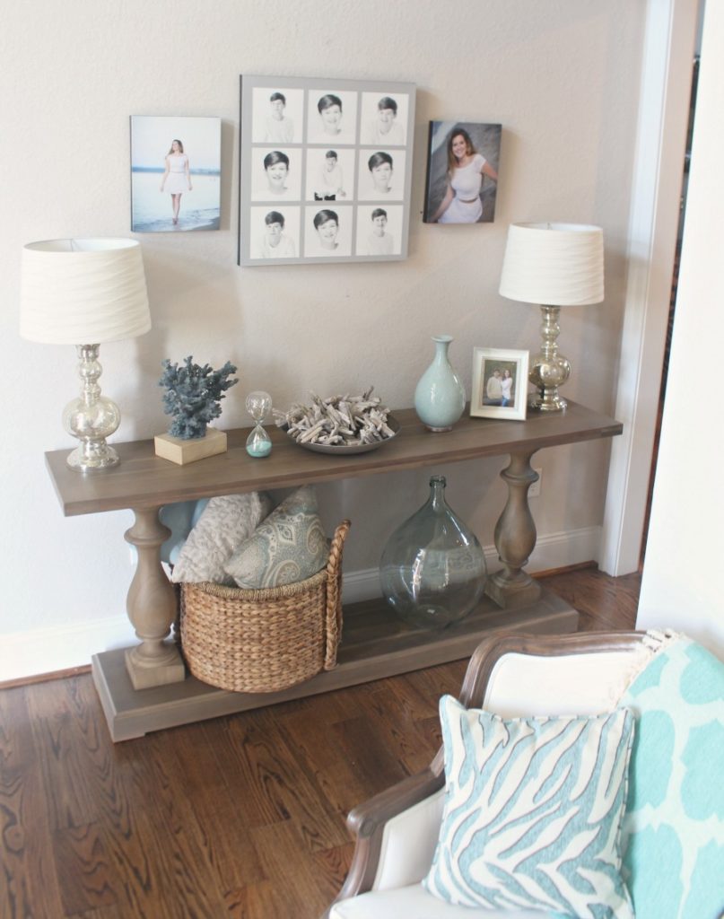 Coastal vibe entryway in summer house tour part 2.