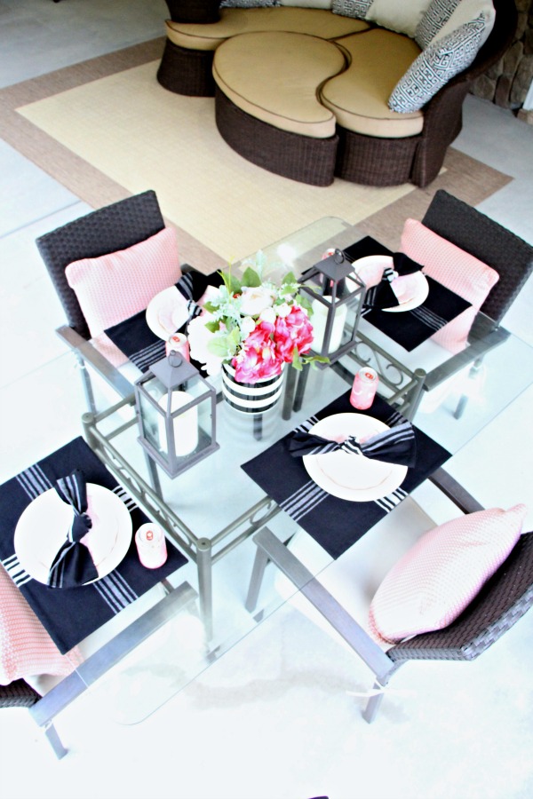 Modern black and white backyard oasis with pink accents. Yourstrulyjenn