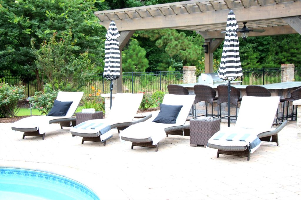 Use These amazing Fouta Towels by Crane and Canopy for around your pool. www.jennelyinteriors.com
